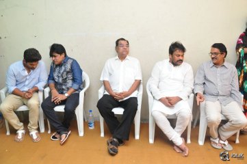 Celebrities Pay Homage To Edida Nageswara Rao